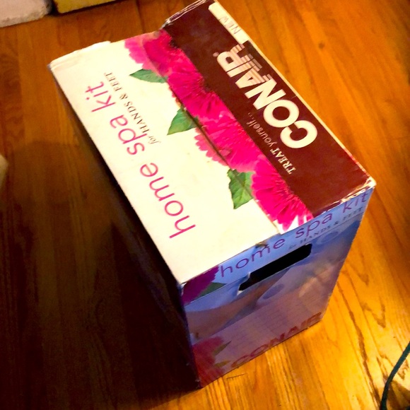 ConAir Home Spa Kit for Hands & Feet - Picture 5 of 5
